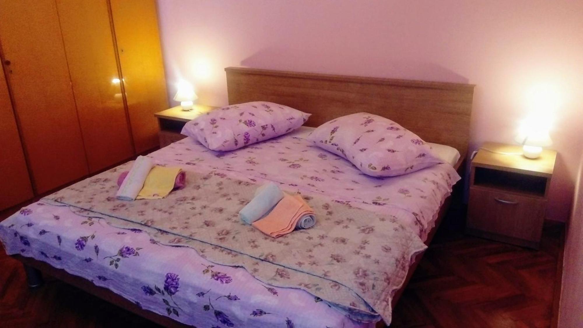 Apartment Supetarska Draga - Donja 2020A Rab Town Kültér fotó