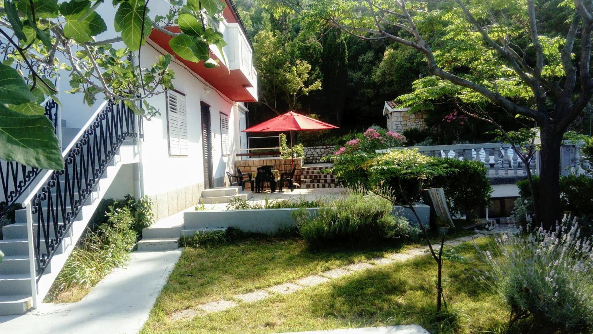 Apartment Supetarska Draga - Donja 2020A Rab Town Kültér fotó